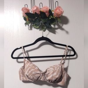 🆕 Wild Fable neutral swim top